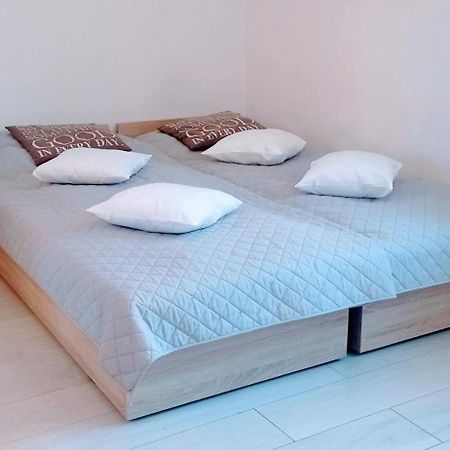 Studio Centrum - 1 Maja 16 Apartment Zabrze Ngoại thất bức ảnh